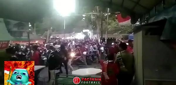  DUAR PENAMPAKAN SUPORTER DI DESA PENARI